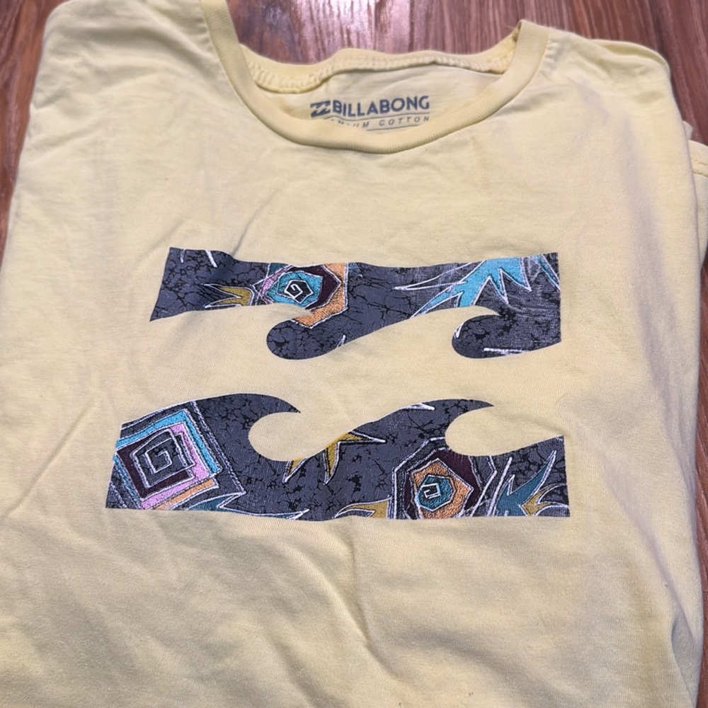Billabong shirt short sleeve t men’s boys medium yellow surf beach summer